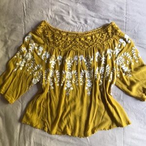 Embroiled off the Shoulder Boutique Blouse